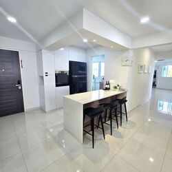 Blk 643 Yishun Street 61 (Yishun), HDB Executive #538401041